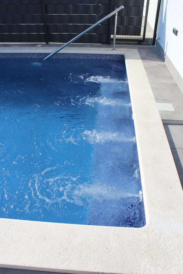 Poolside 2 Bedroom Ap. Mare Trogir Exterior photo